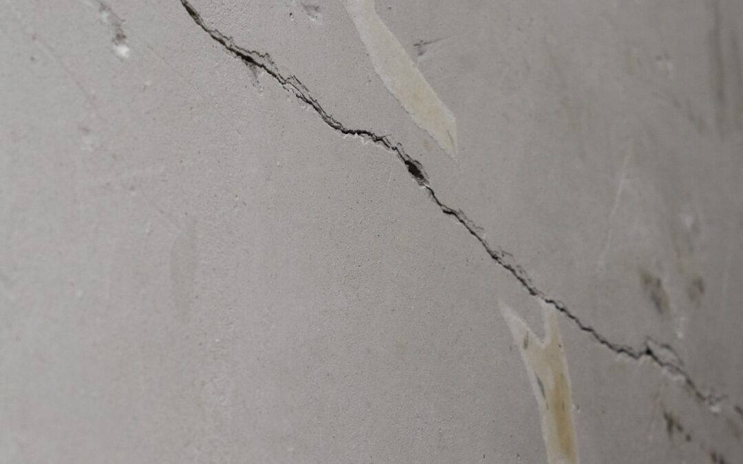 5 Possible Causes Of Cracked Tile Floors